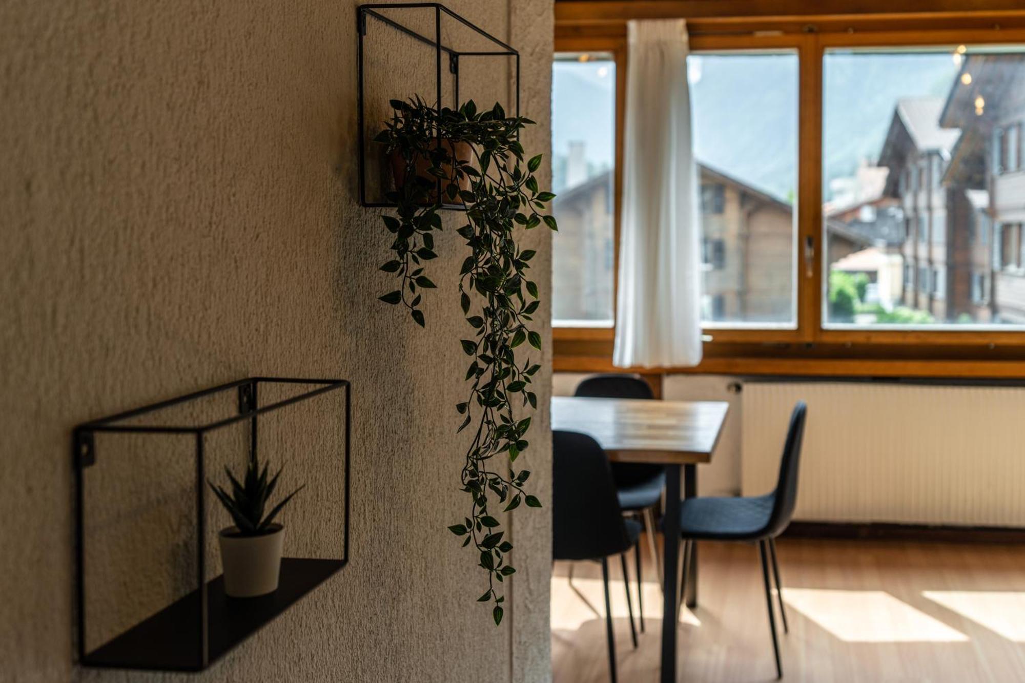 Jungfrau-View Apartment, Terrace & Free Parking Wilderswil Exterior photo